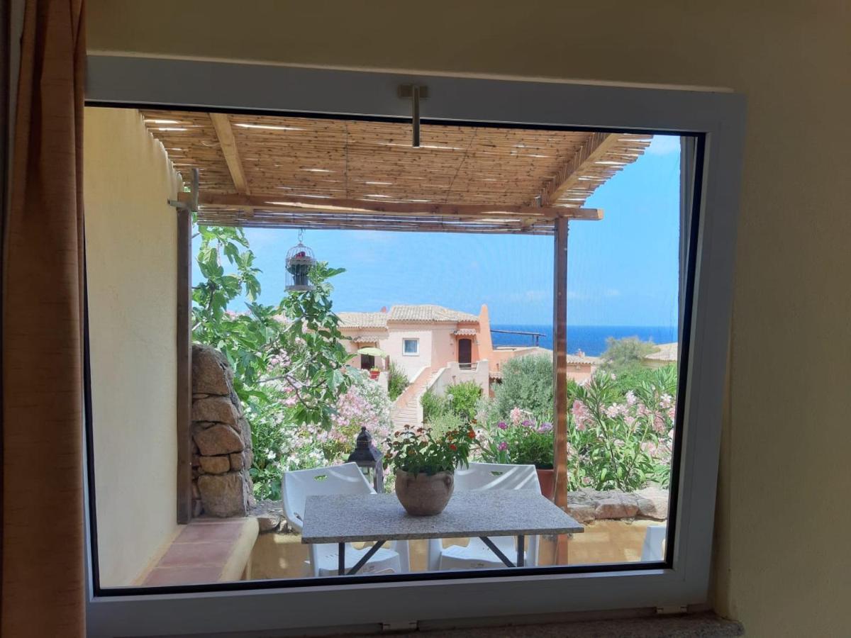 Appartamento Panoramico Calarossa Sardegna Изола-Росса Экстерьер фото